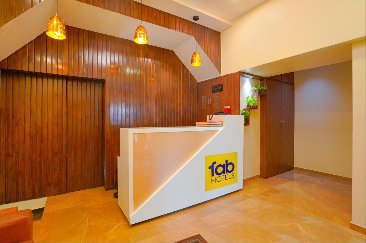 מלון מומביי Fabexpress Colaba Grand מראה חיצוני תמונה